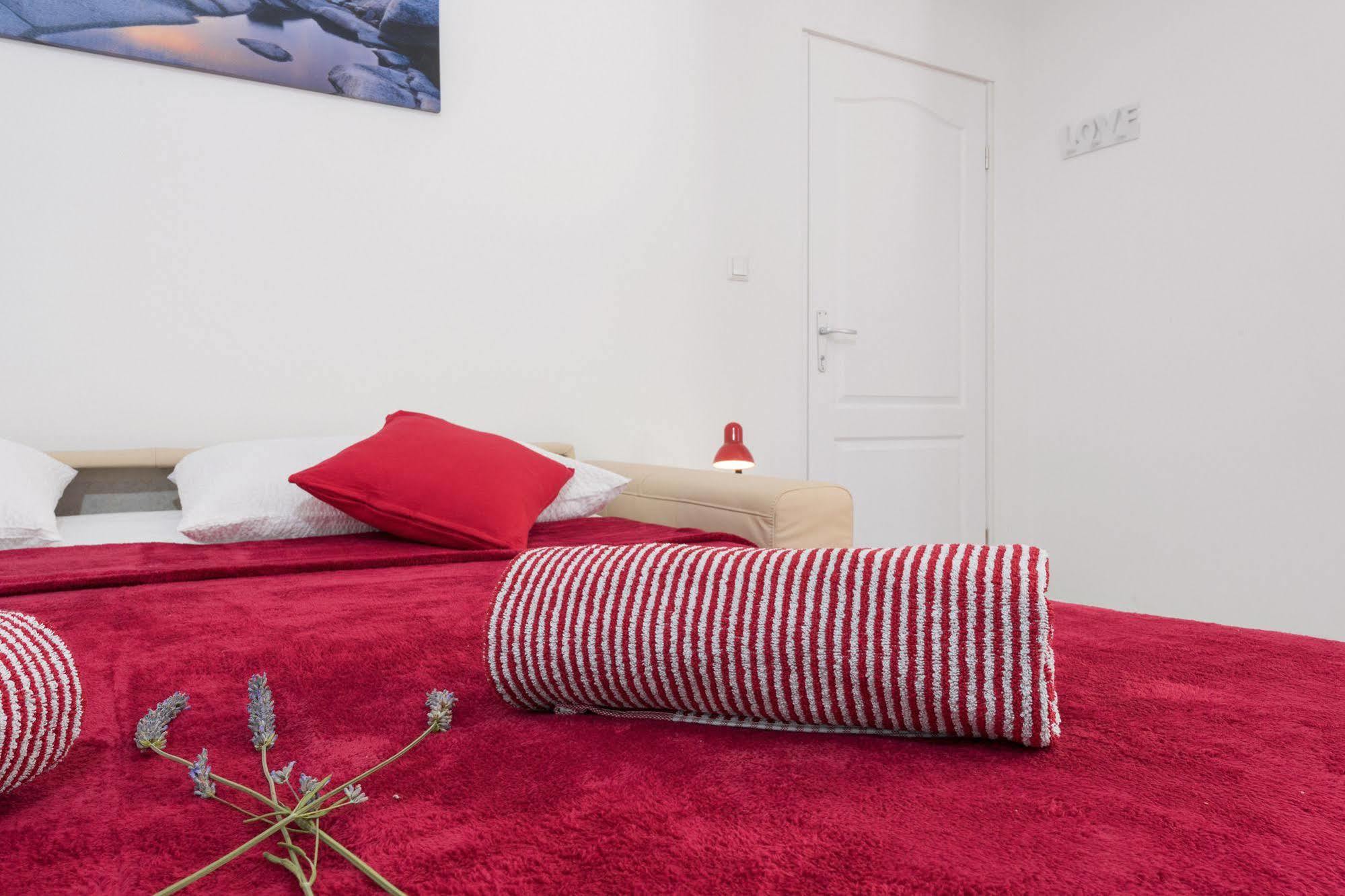 Apartments Nona 1 赫瓦尔 外观 照片