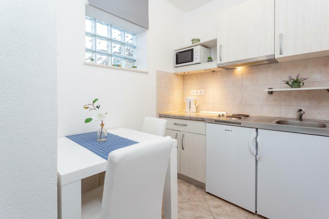 Apartments Nona 1 赫瓦尔 外观 照片